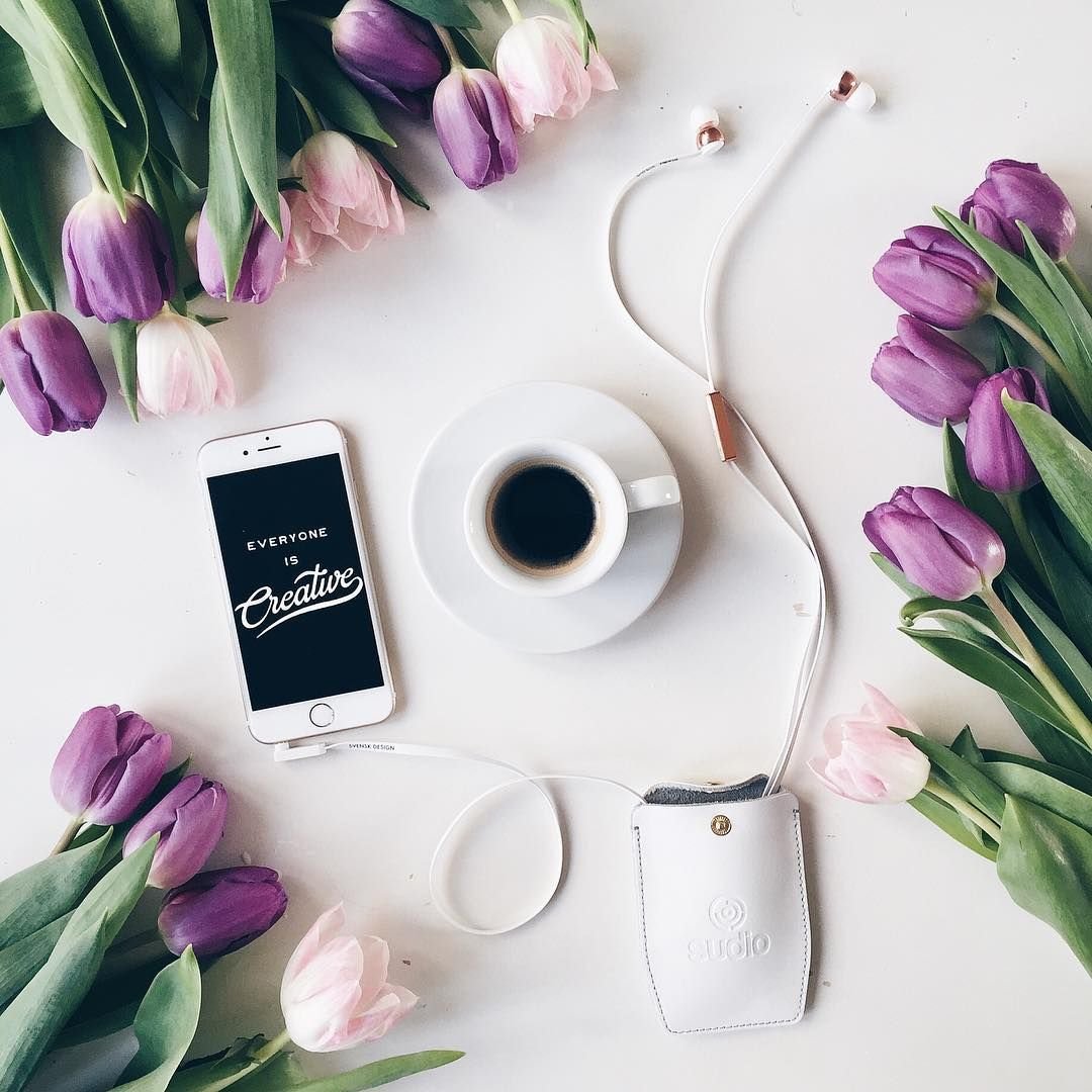 Наушники и цветы