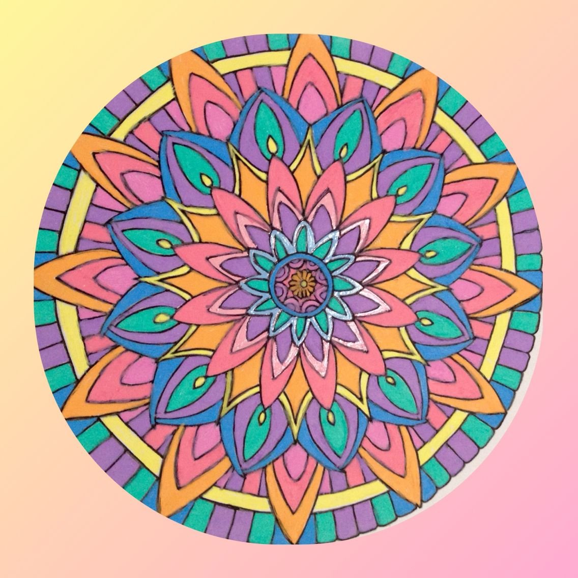 Мандала постельные тона