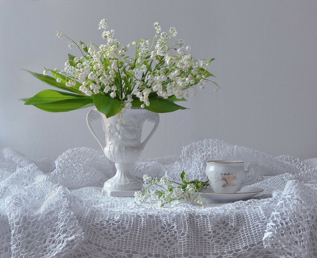 Открытки с ландышами