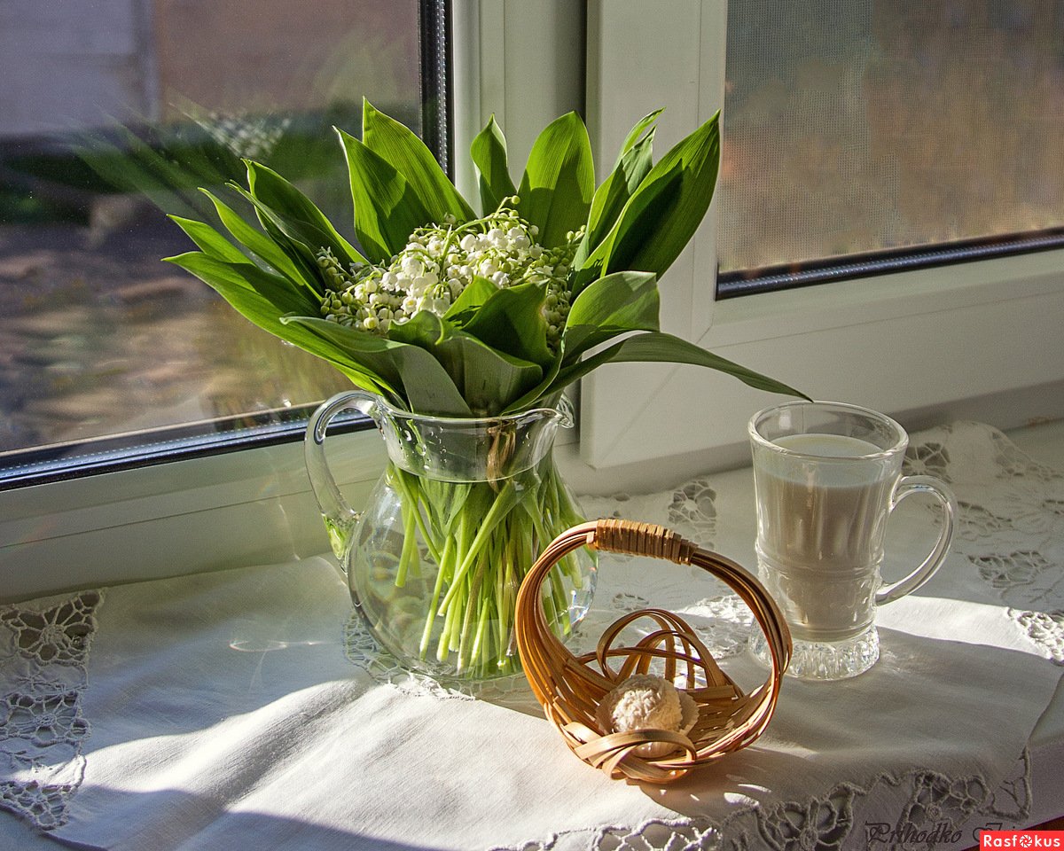 Открытки с ландышами