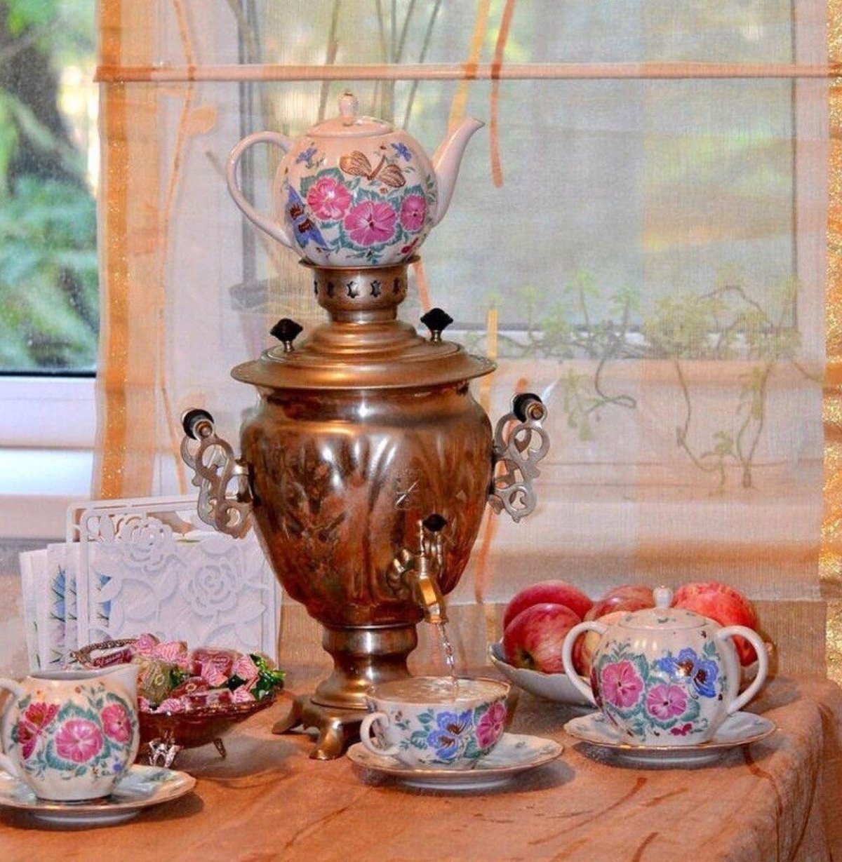 Самовар чай