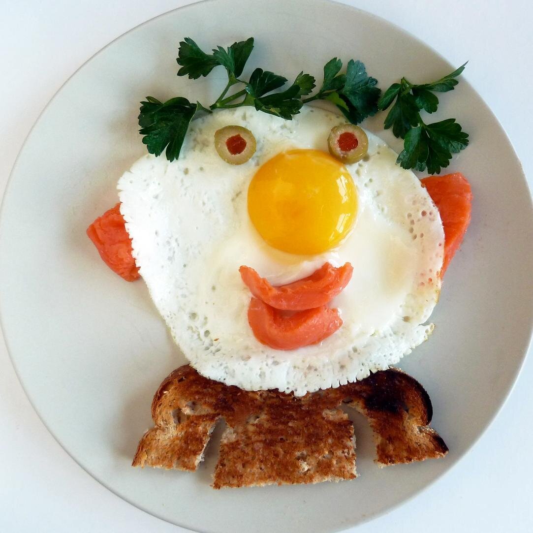 Веселая яичница для детей