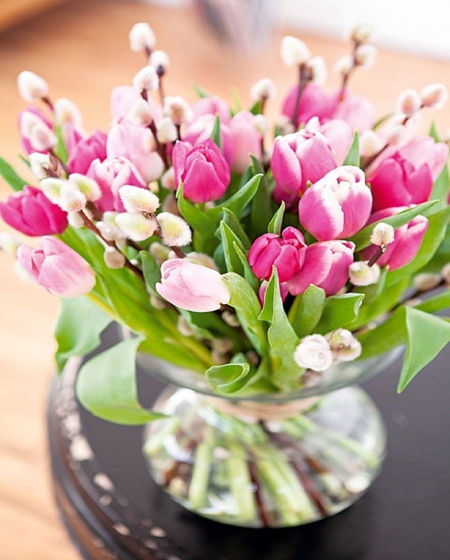 Необычный весенний букет