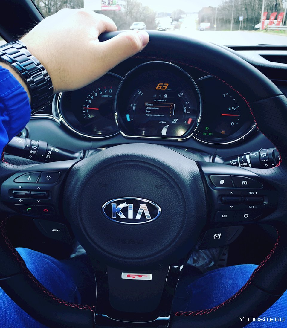 Руль Киа СИД 2016