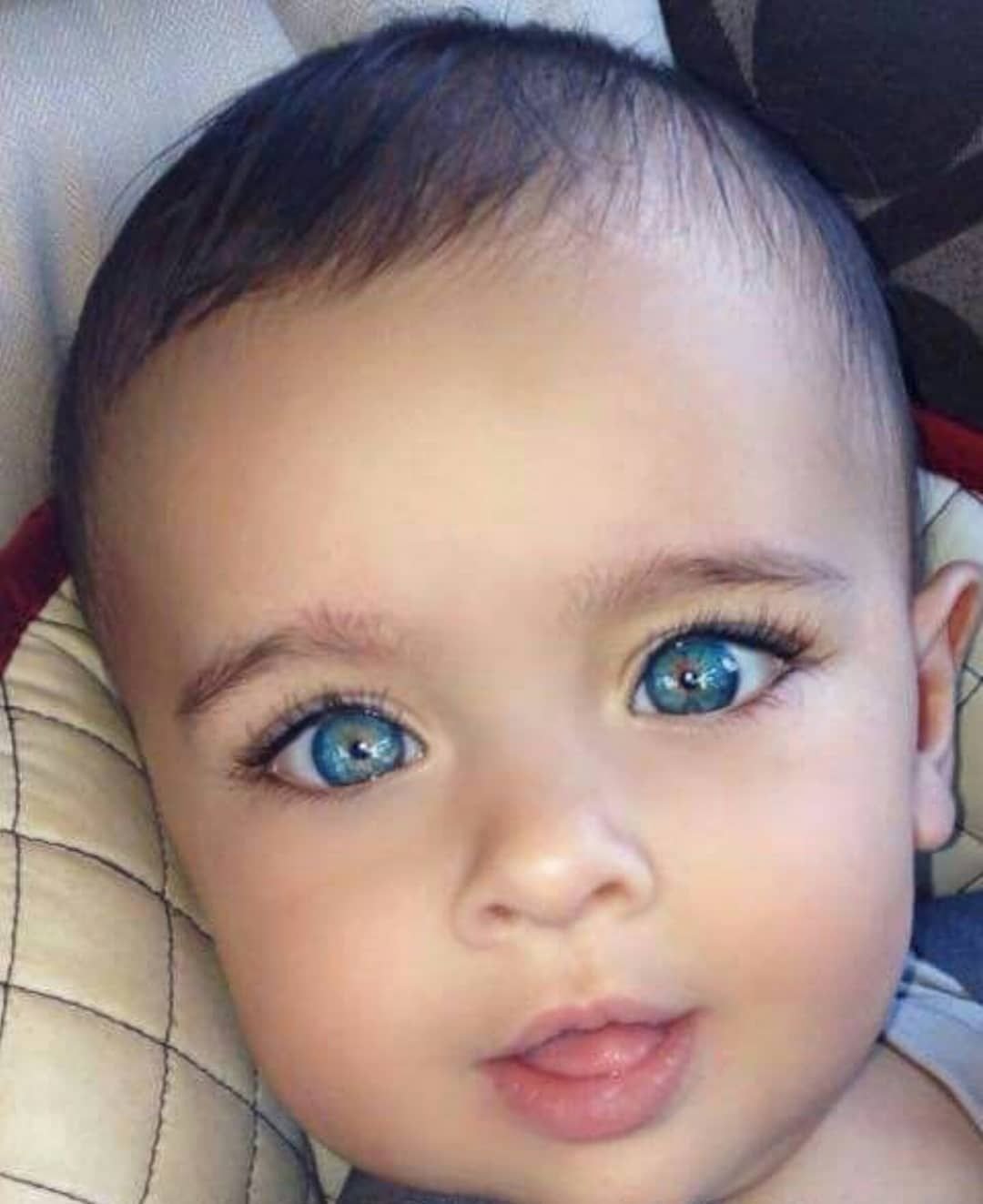 Пронзительный взгляд ребенка