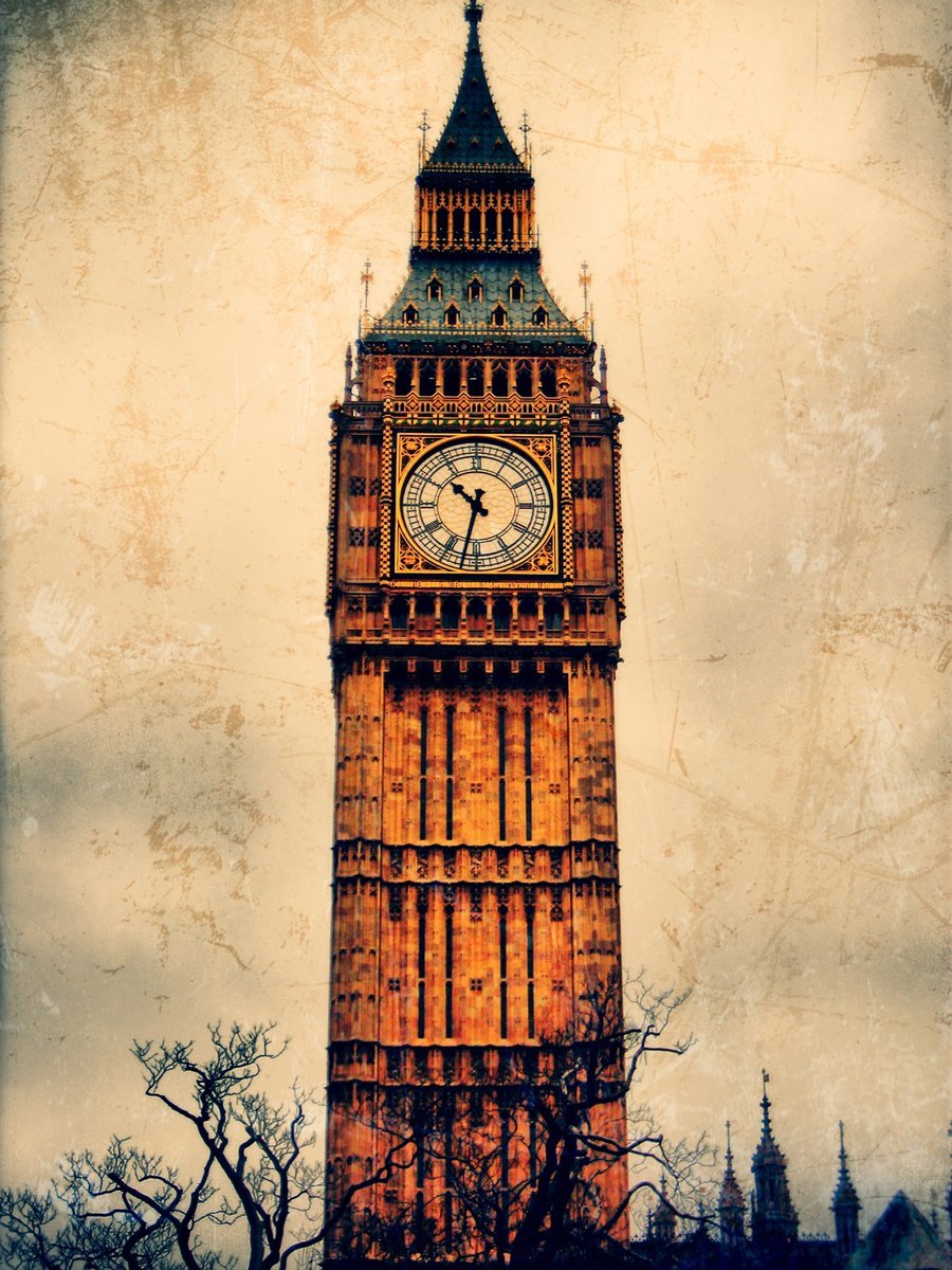 Часовая башня Фейт