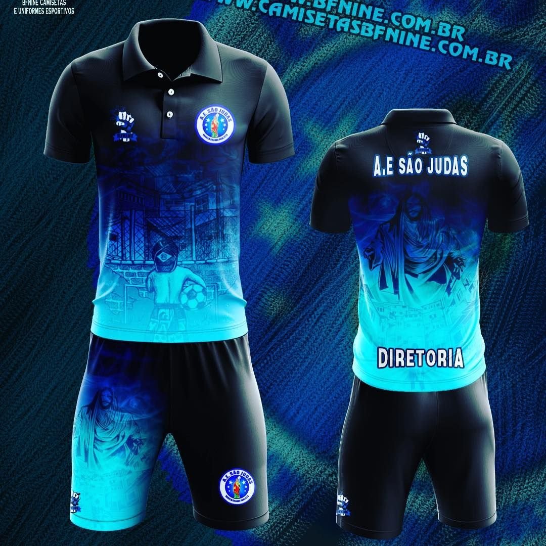 Футбольная форма вид спереди и сзади