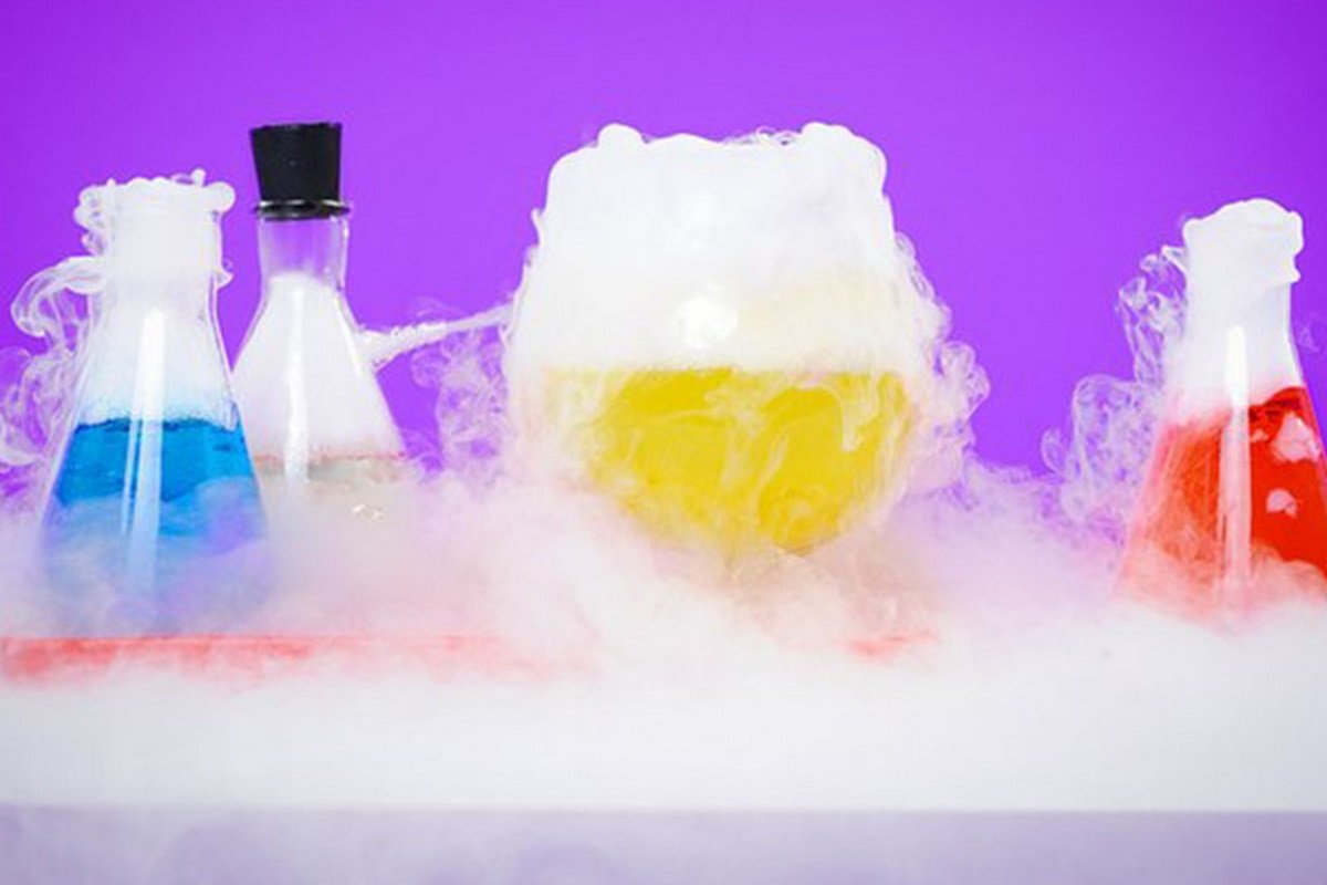 Эксперименты с сухим льдом