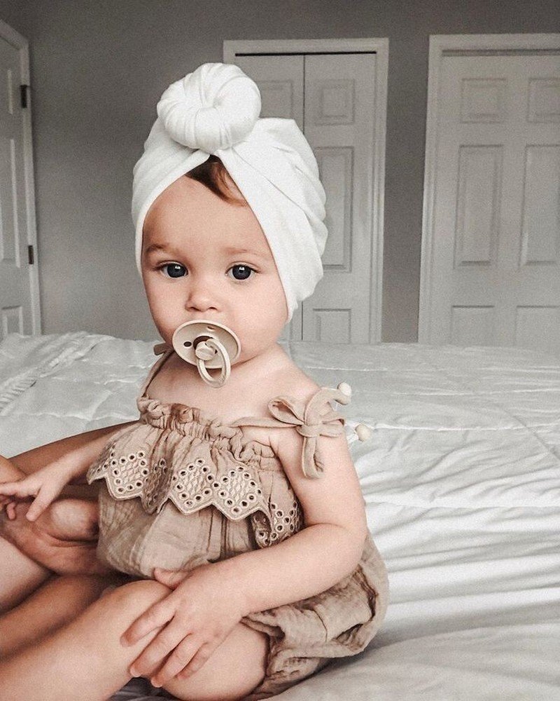 Ребенок в розовом