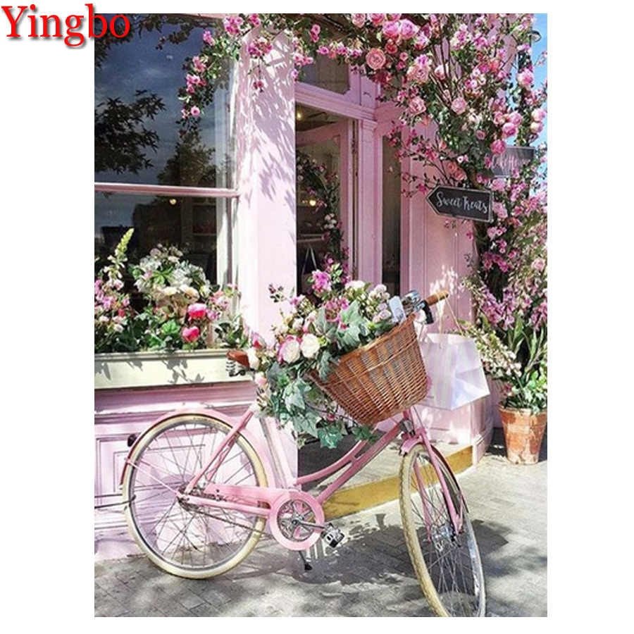 Велосипед с корзиной цветов