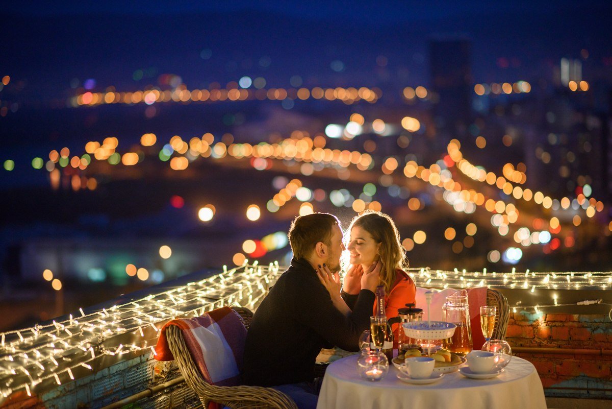 Романтический ужин на крыше