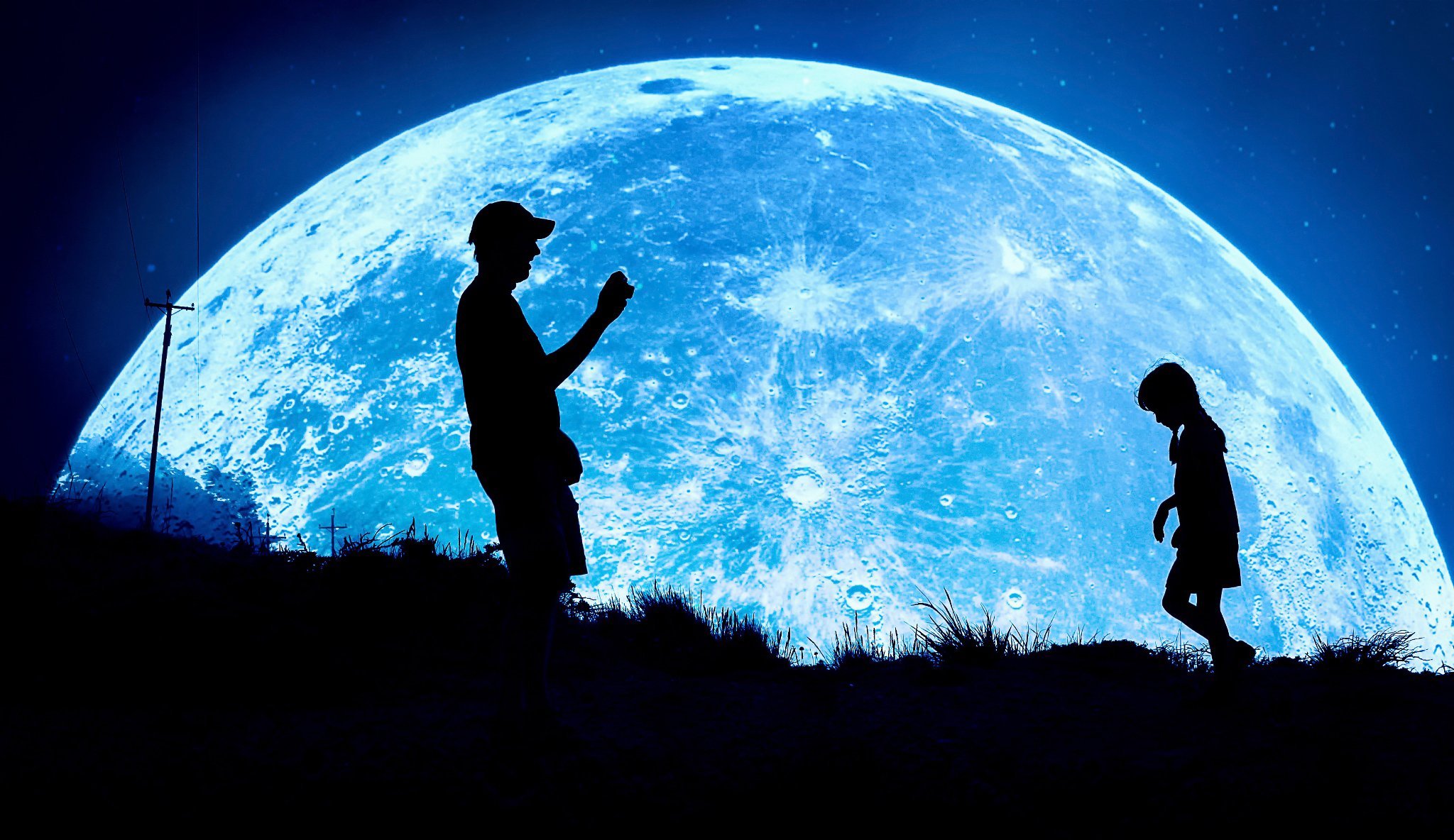 Картинки луны человек. Планета людей. Детям о космосе. Человек на фоне Луны. Планеты фон для детей.
