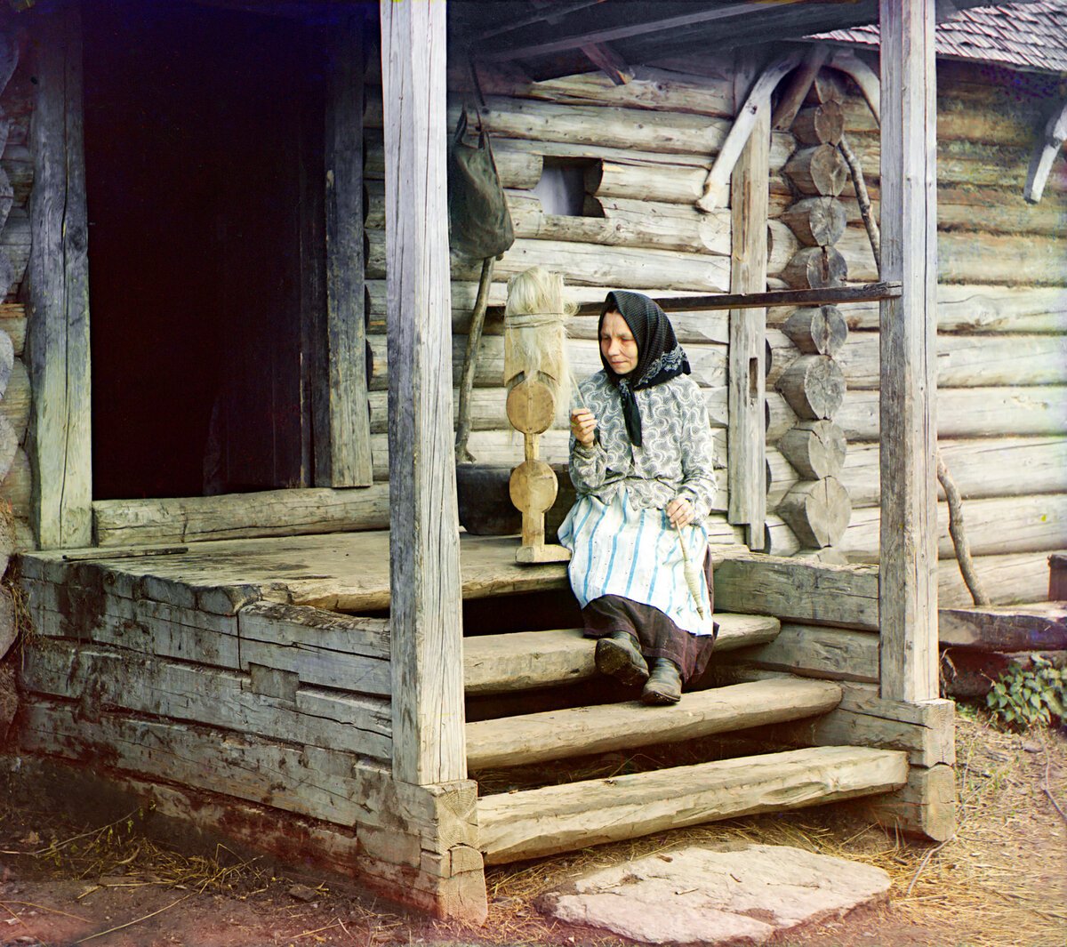 Крыльцо избы