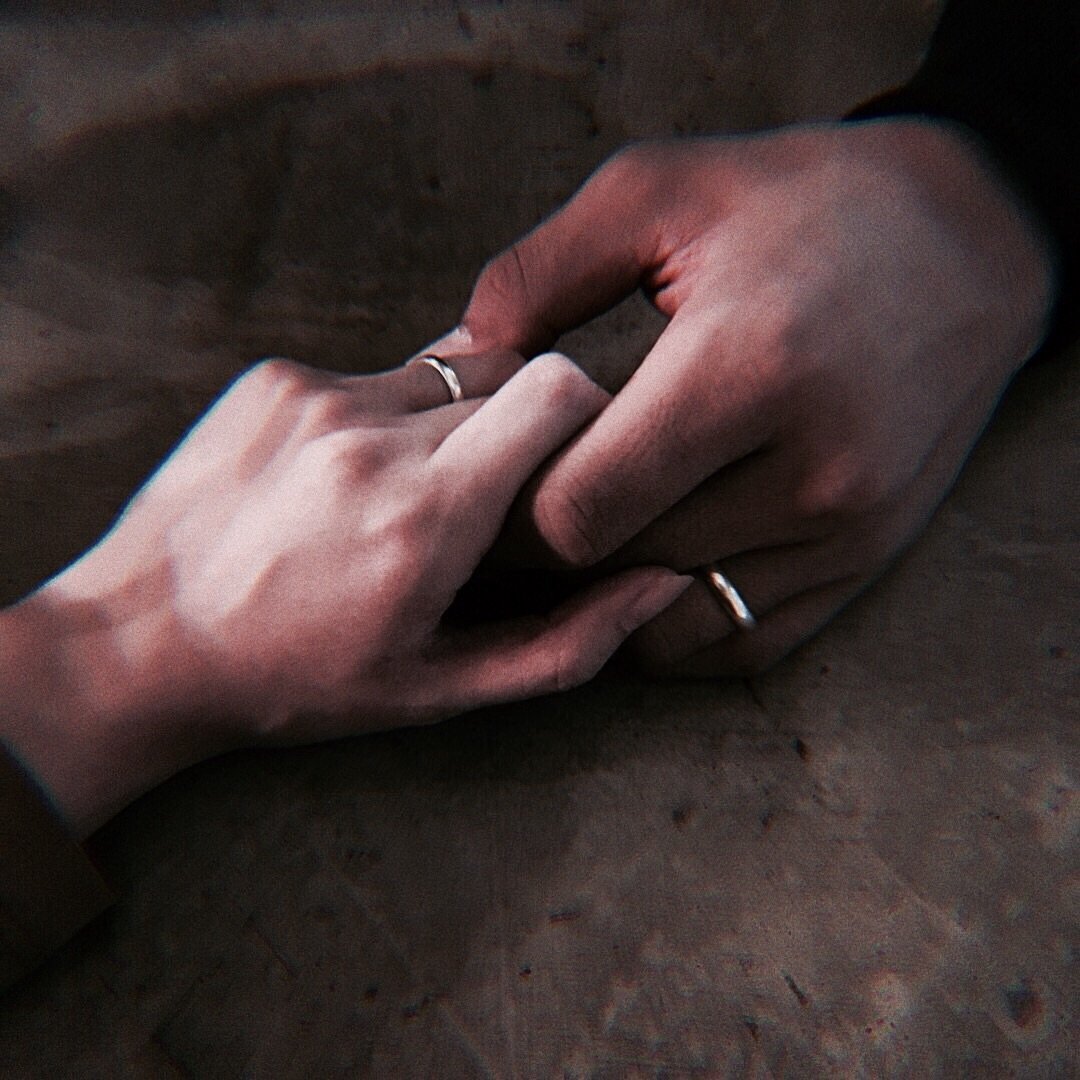 Держаться за руки Эстетика