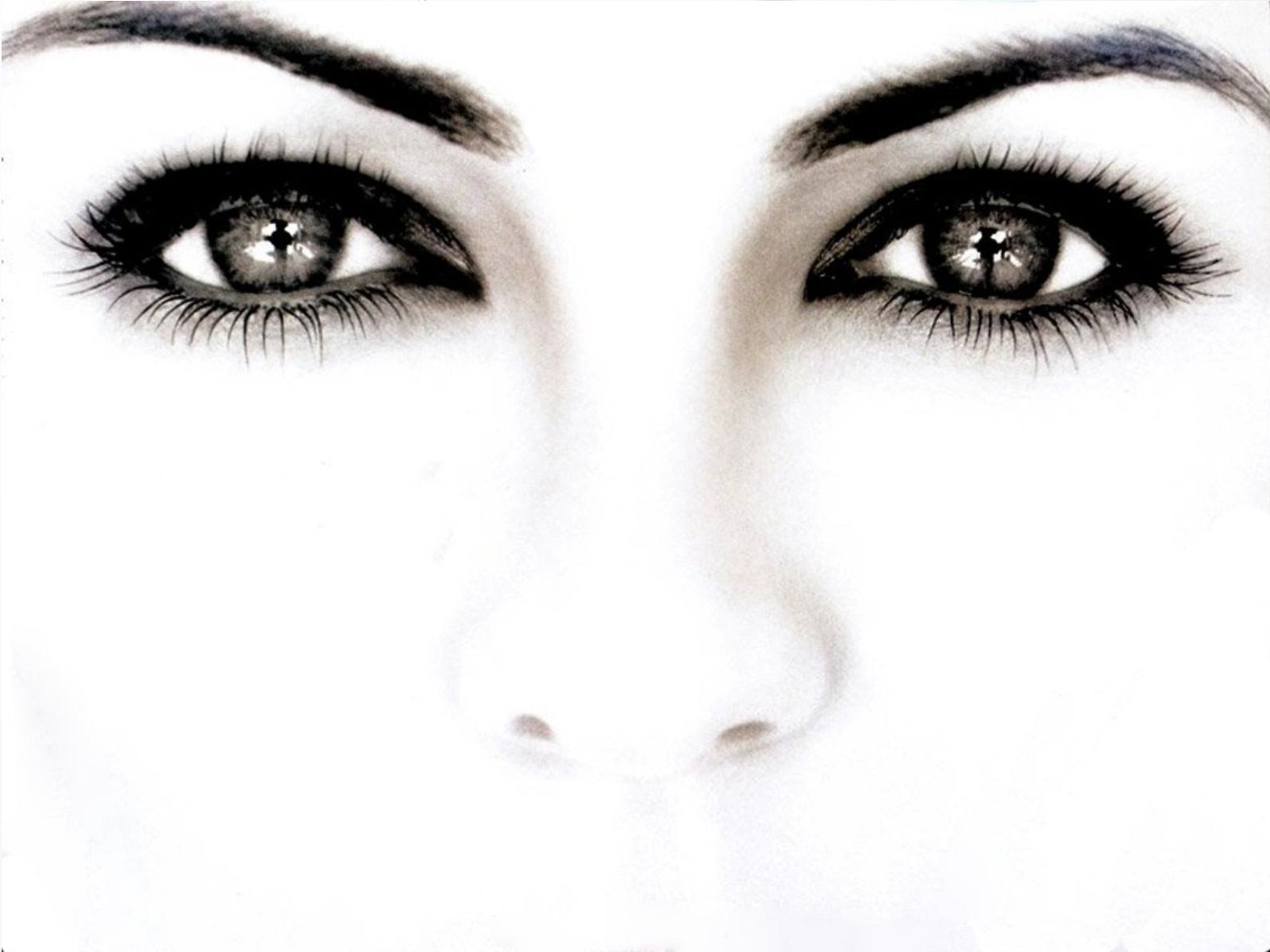Глаза мысли. Женские глаза на белом фоне. Глаза девушки на белом фоне. Аватарка глаза женщины. Красивые женские глаза рисунок.