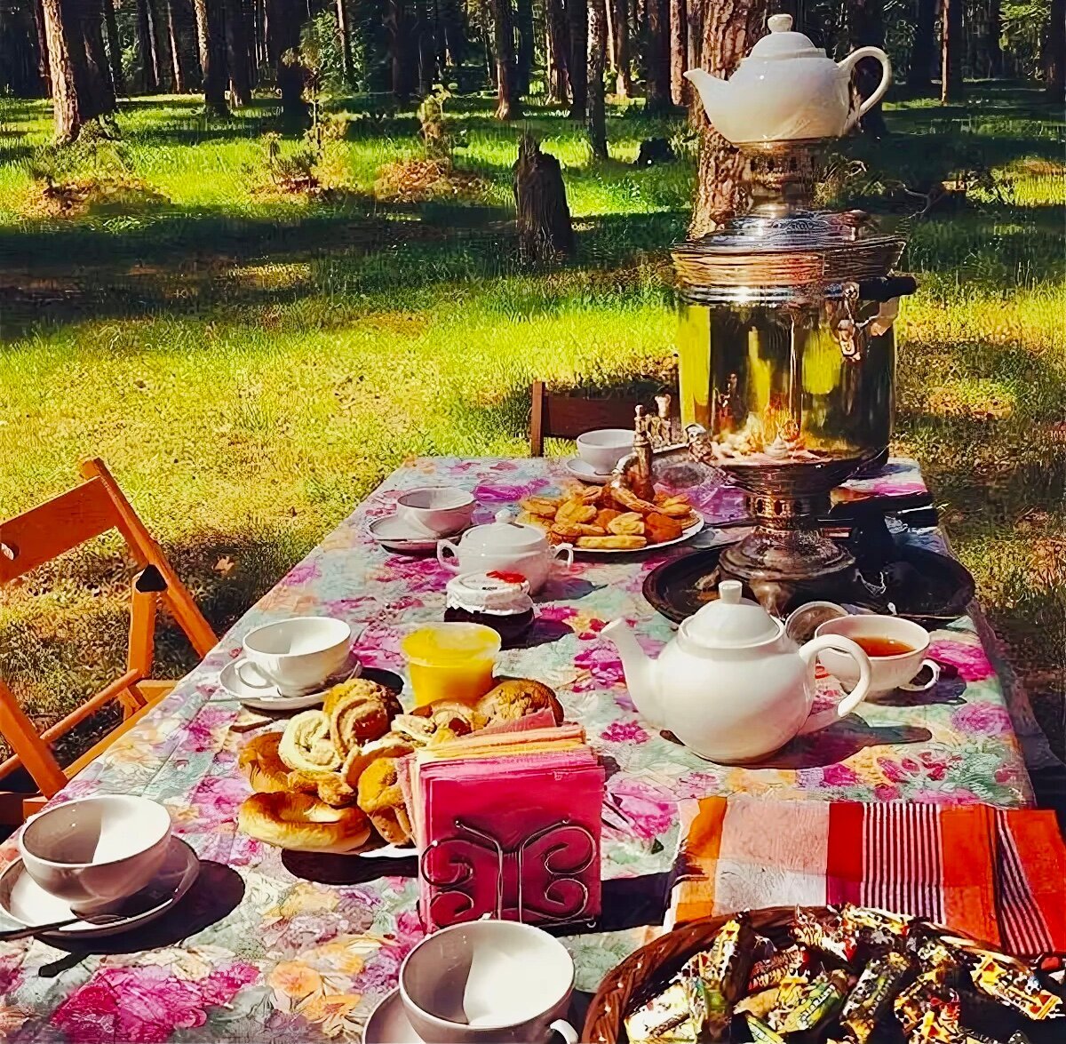 Чаепитие в саду