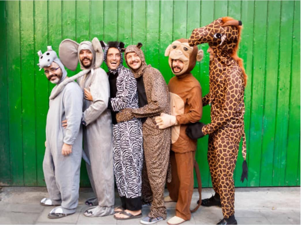 Вечеринка в костюмах животных