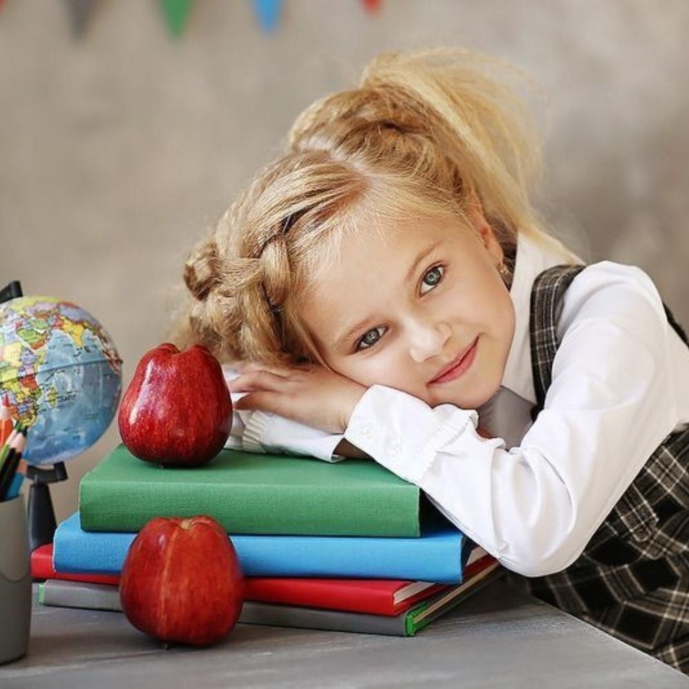 Скоро в школу