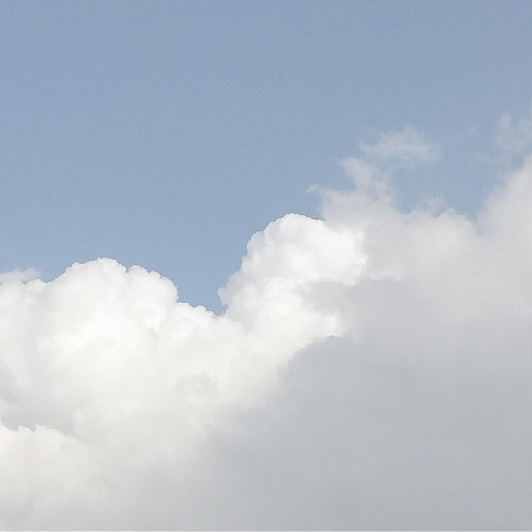 Белые облака Эстетика
