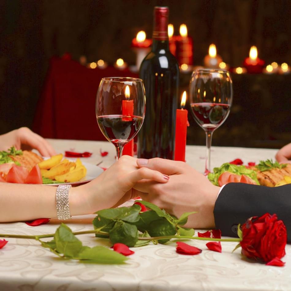 Картинки романтический ужин при свечах на двоих