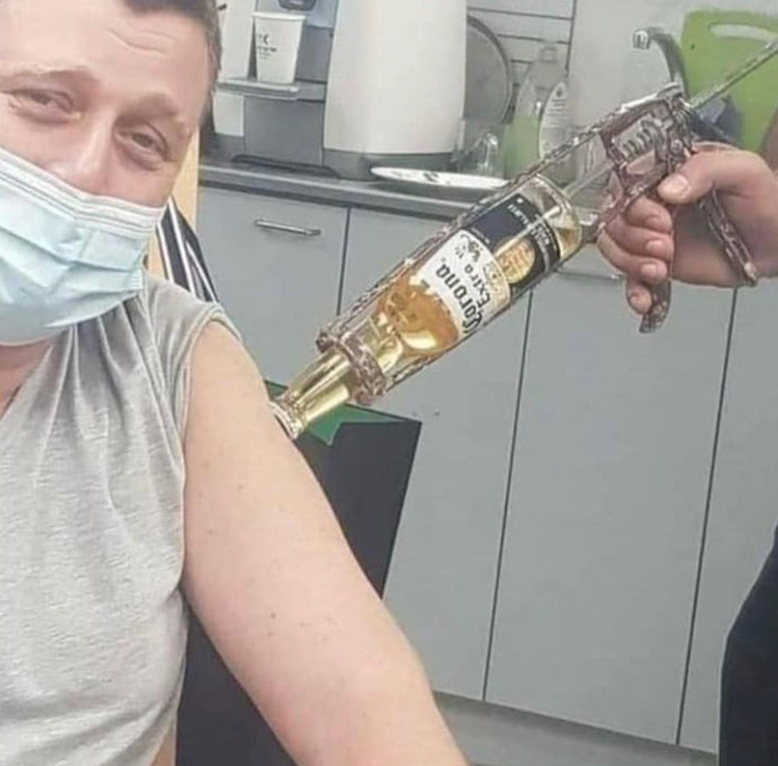 Прививка прикол