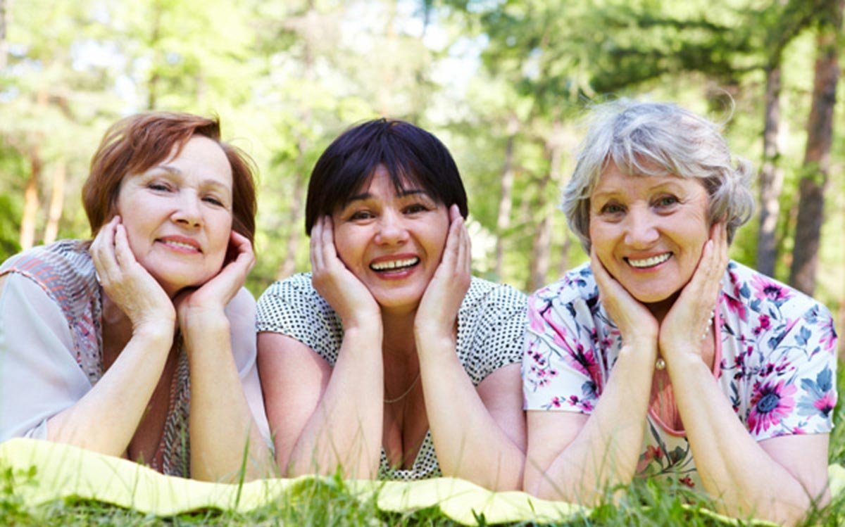 Подруги в возрасте