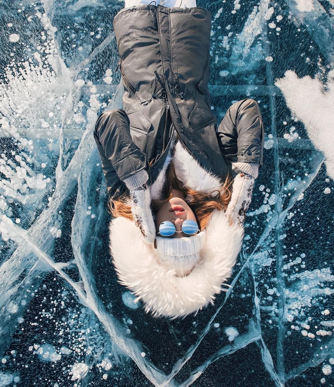 Фотосессия на Байкале зимой