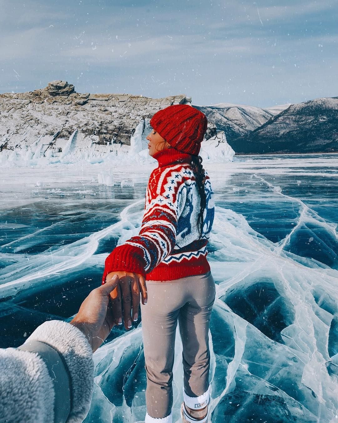 Фотосессия на зимнем Байкале