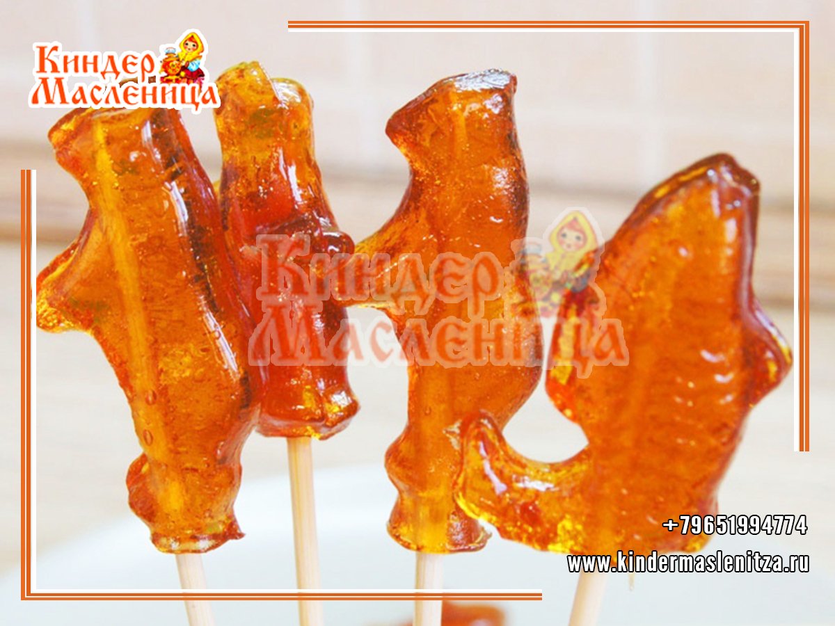 Леденцы на палочке из сахара
