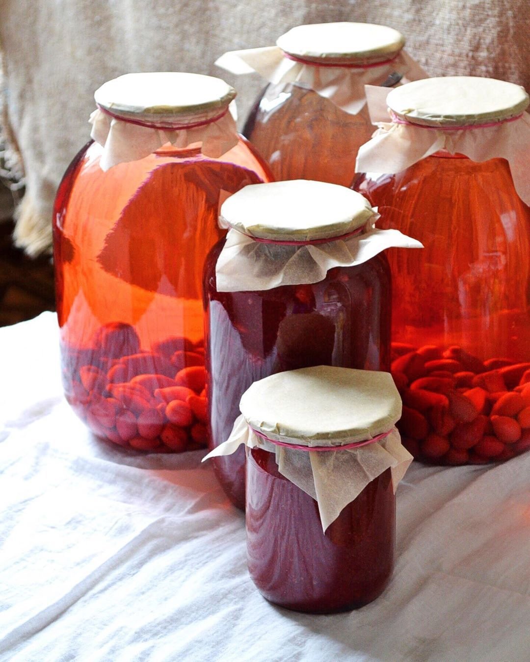 Черноплодная рябина вино