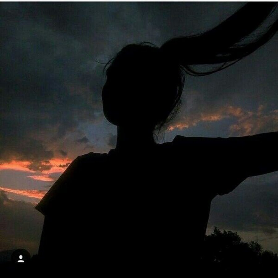 Тень девушки Эстетика