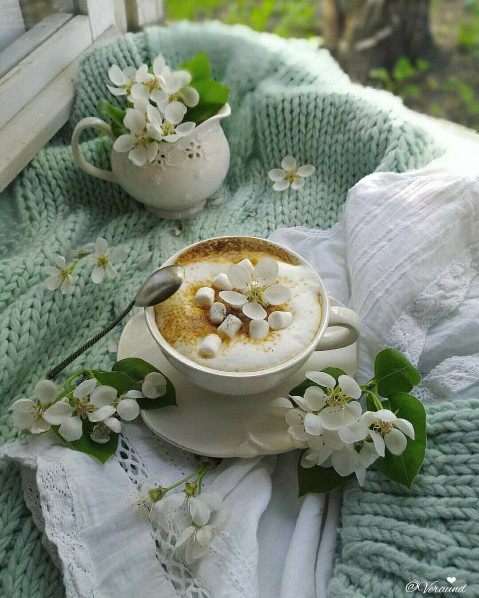 Доброе утро с нежными цветами