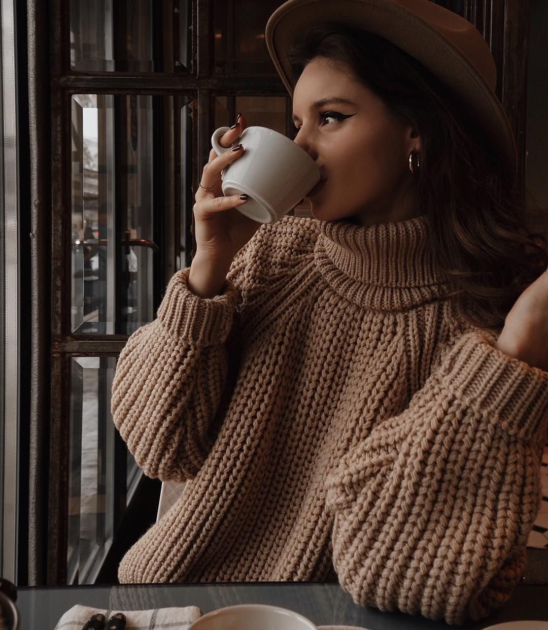 Художник Xie Chuyu