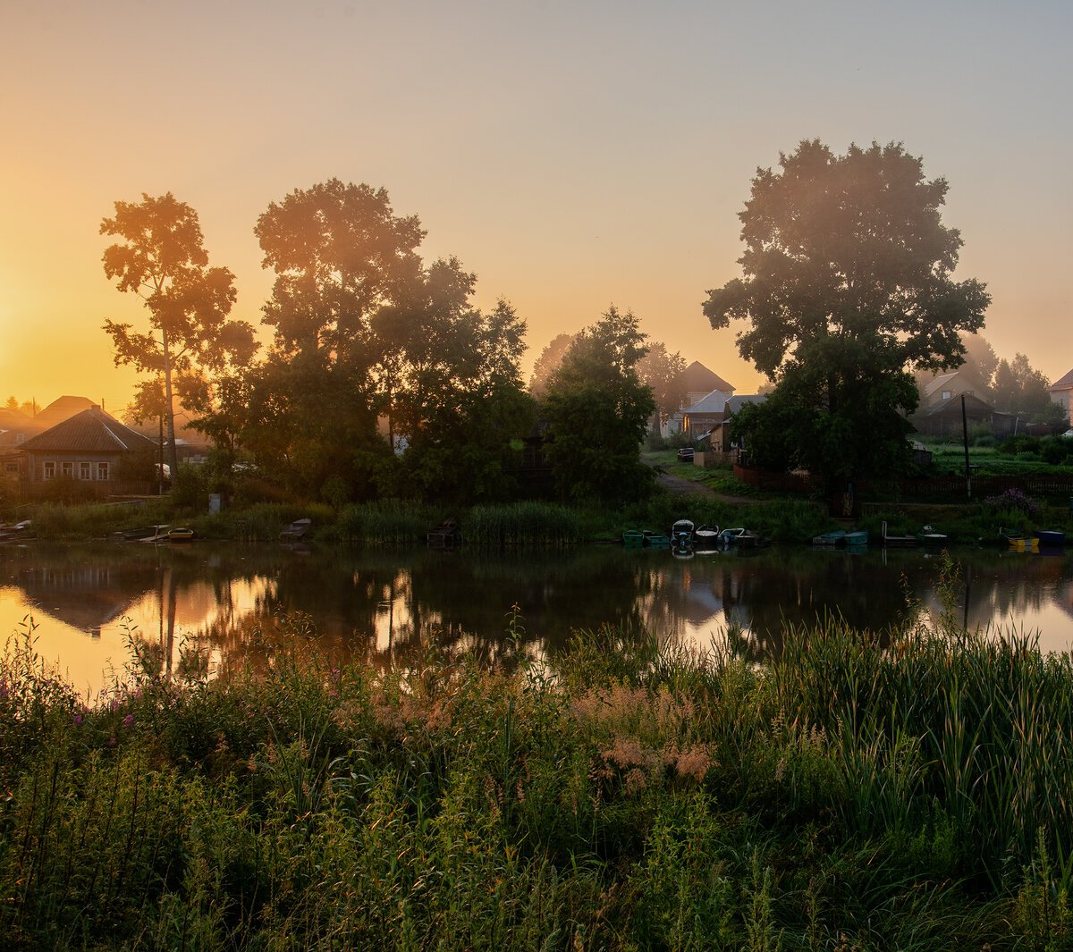 Русская деревня на рассвете