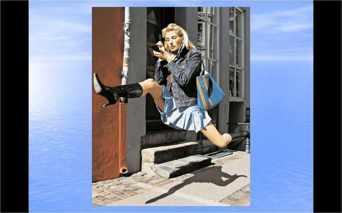 Бежит на работу