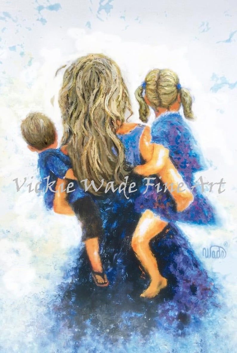 Мама с сыном и дочкой рисунок