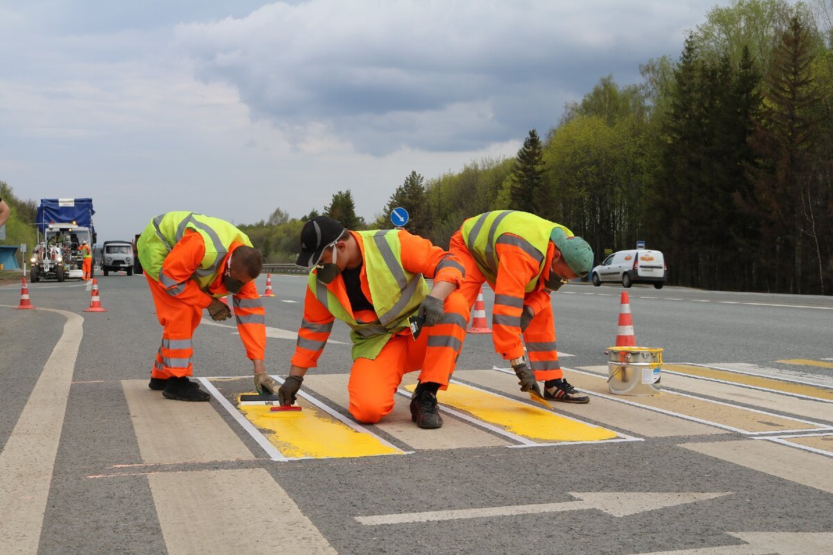Девушка геодезист