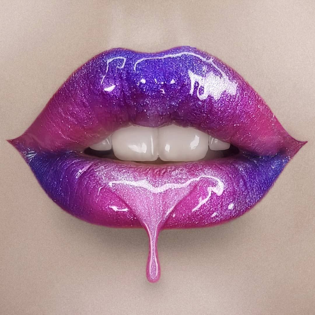 Красивые сочные губы