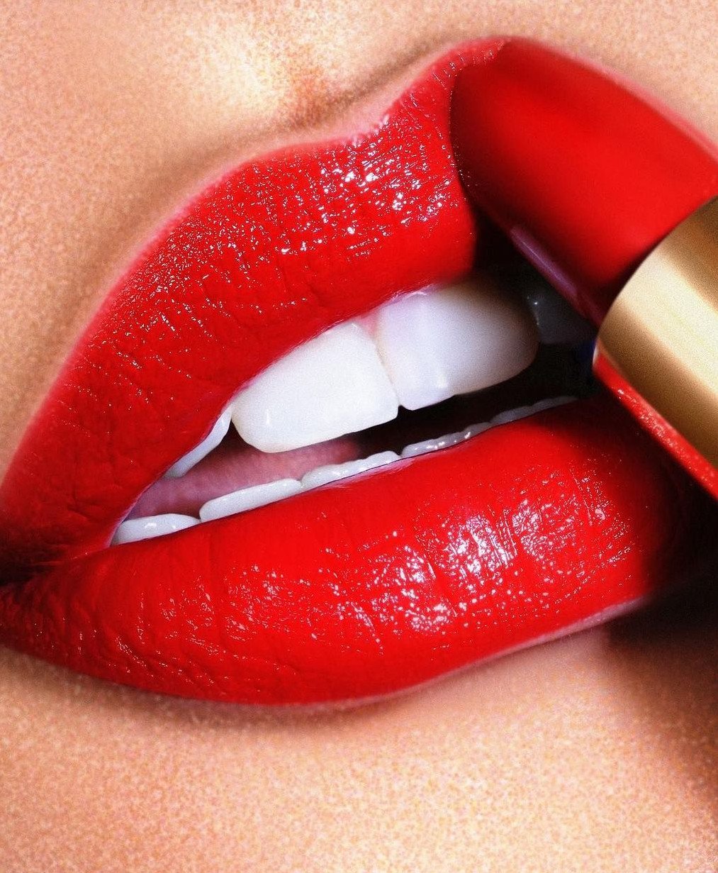 Красивые губы