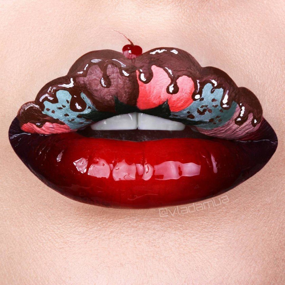 Необычные губы