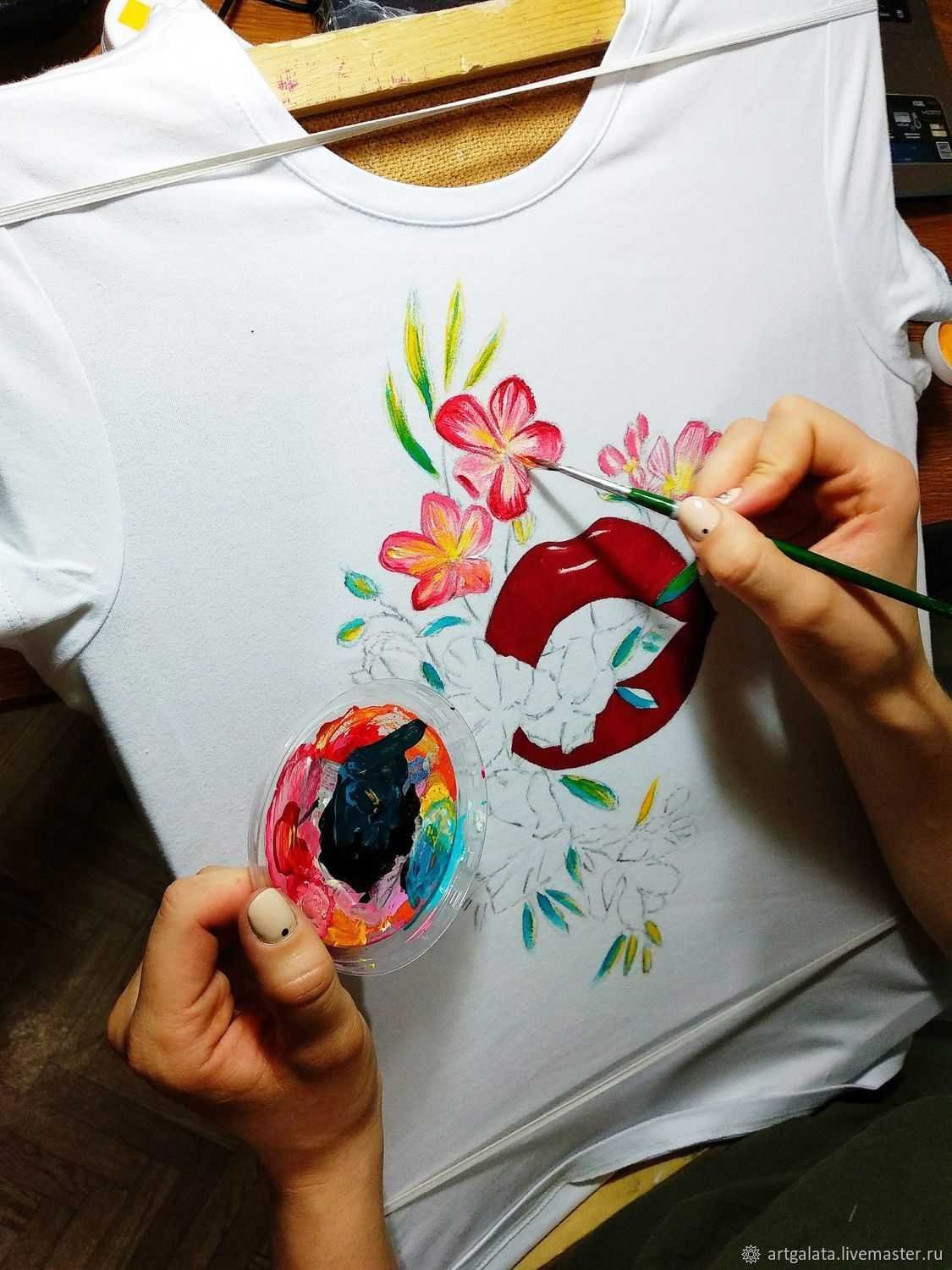 Футболки Расписанные акрилом