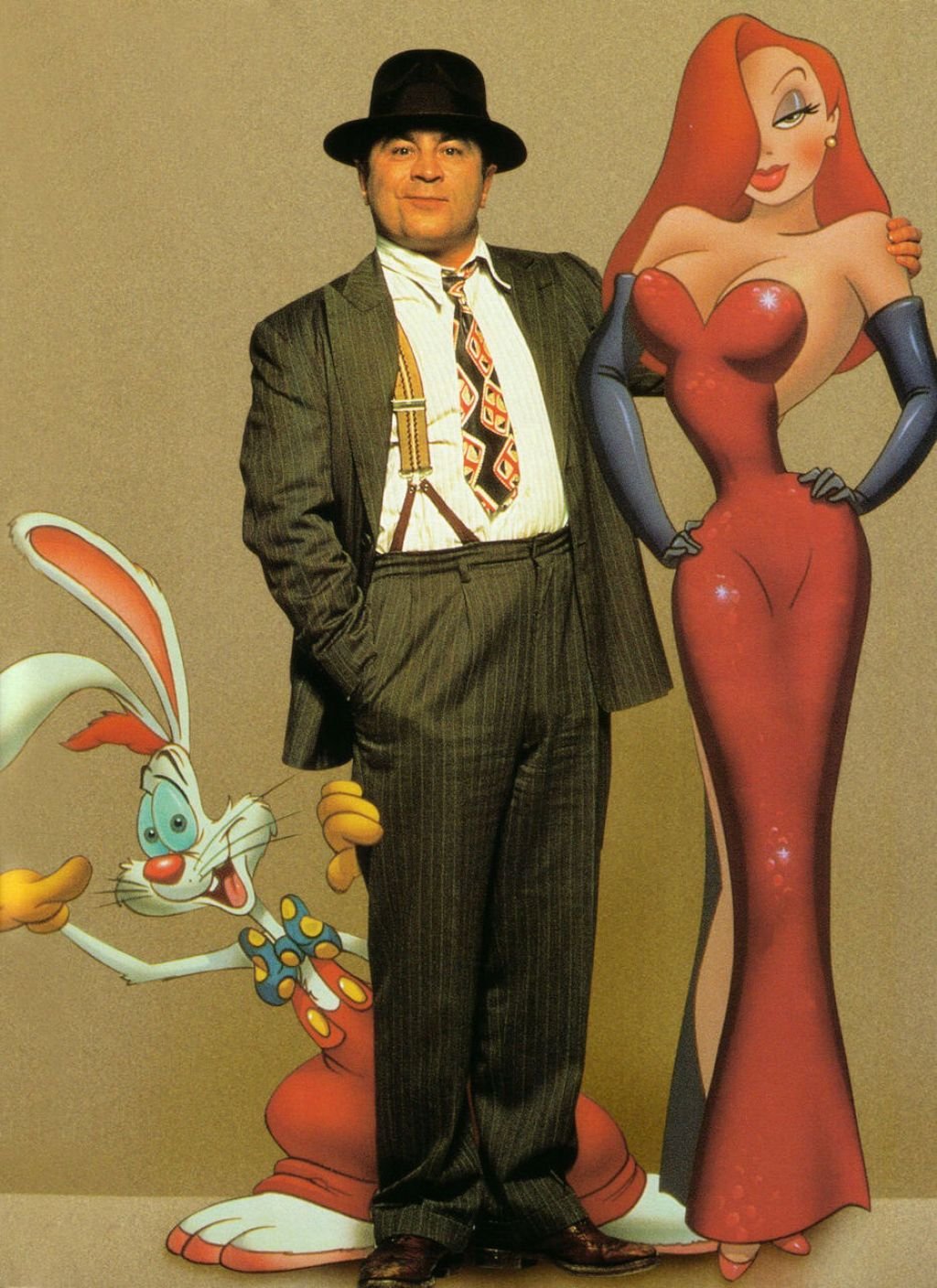 Кролик Роджер и его крольчиха