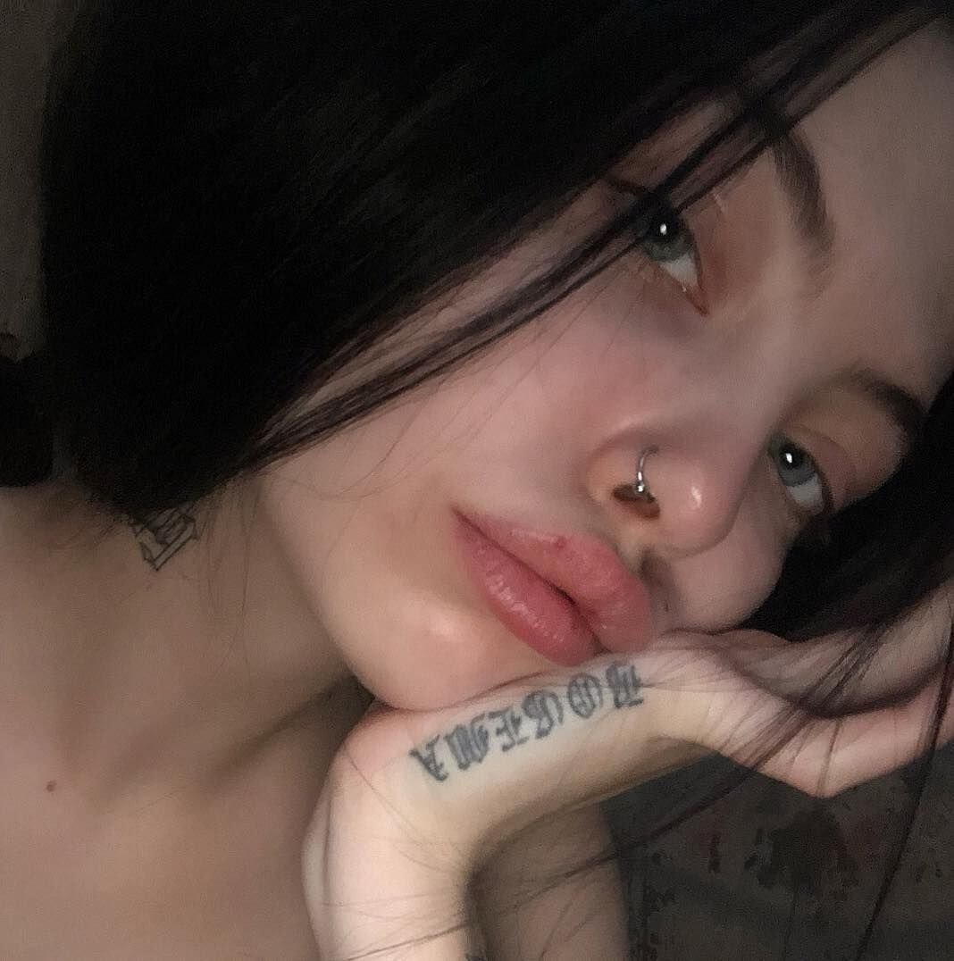 Поцелуй в шею мужчине