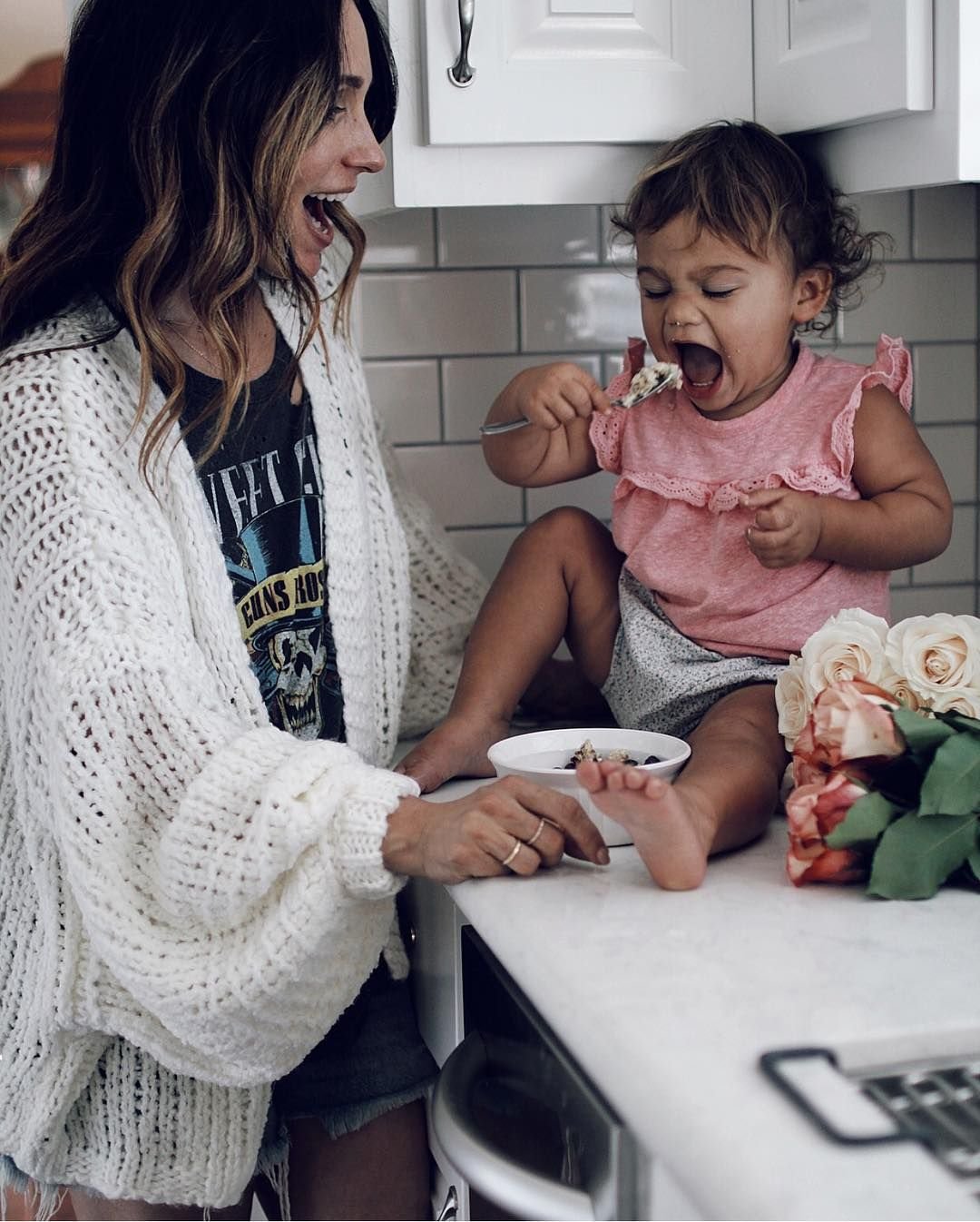 Маленькие мамы