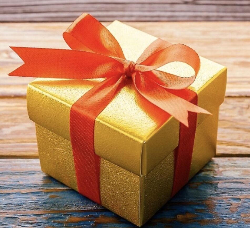 Коробка для подарка