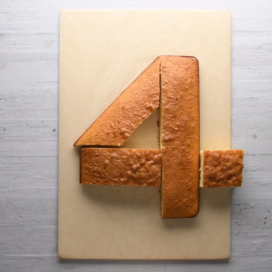 Торт цифра 4 украшение