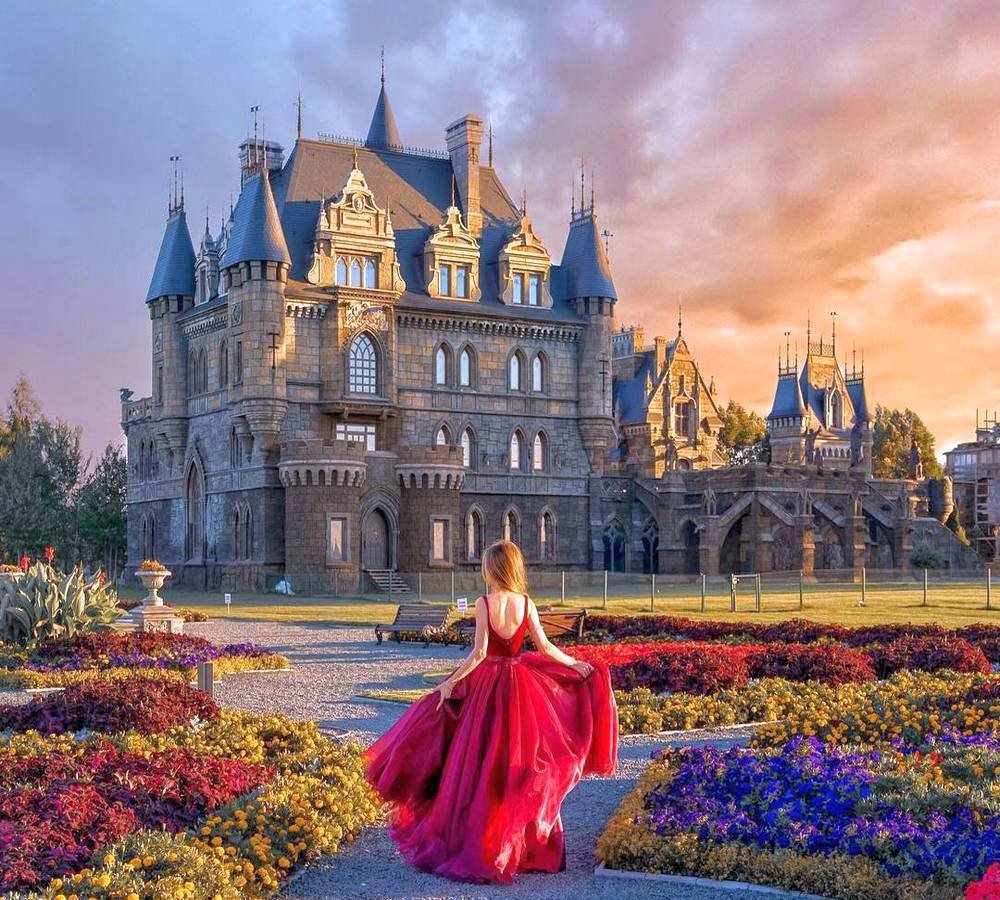 Замок Гарибальди Тольятти фото внутри замка и снаружи