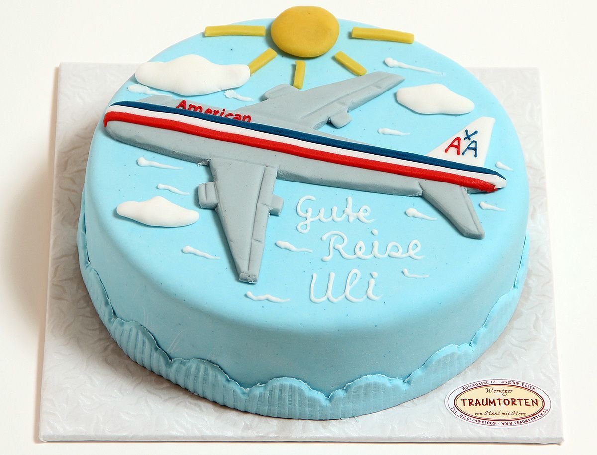 Торт с самолетом