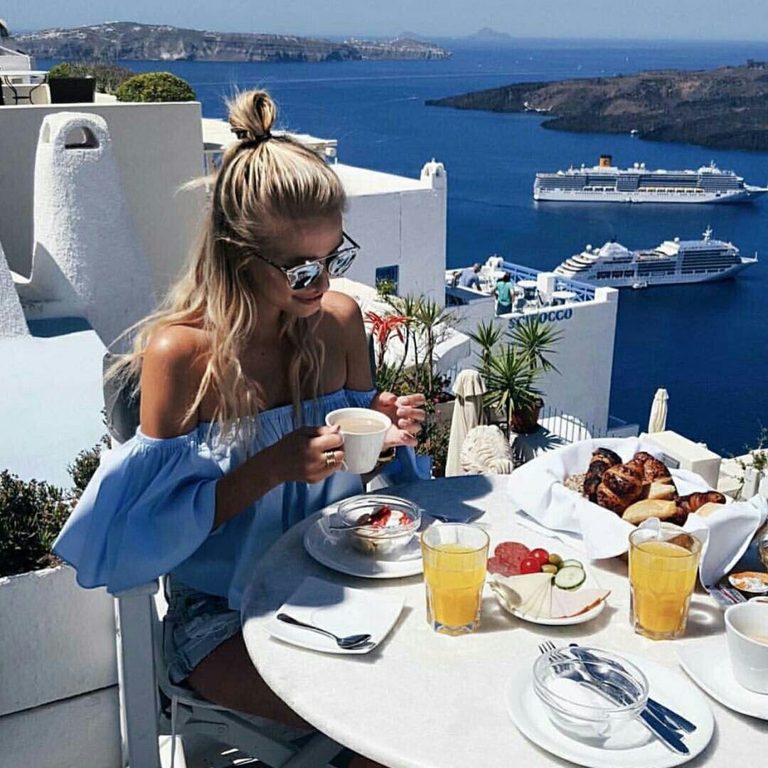 Атрибуты роскошной жизни