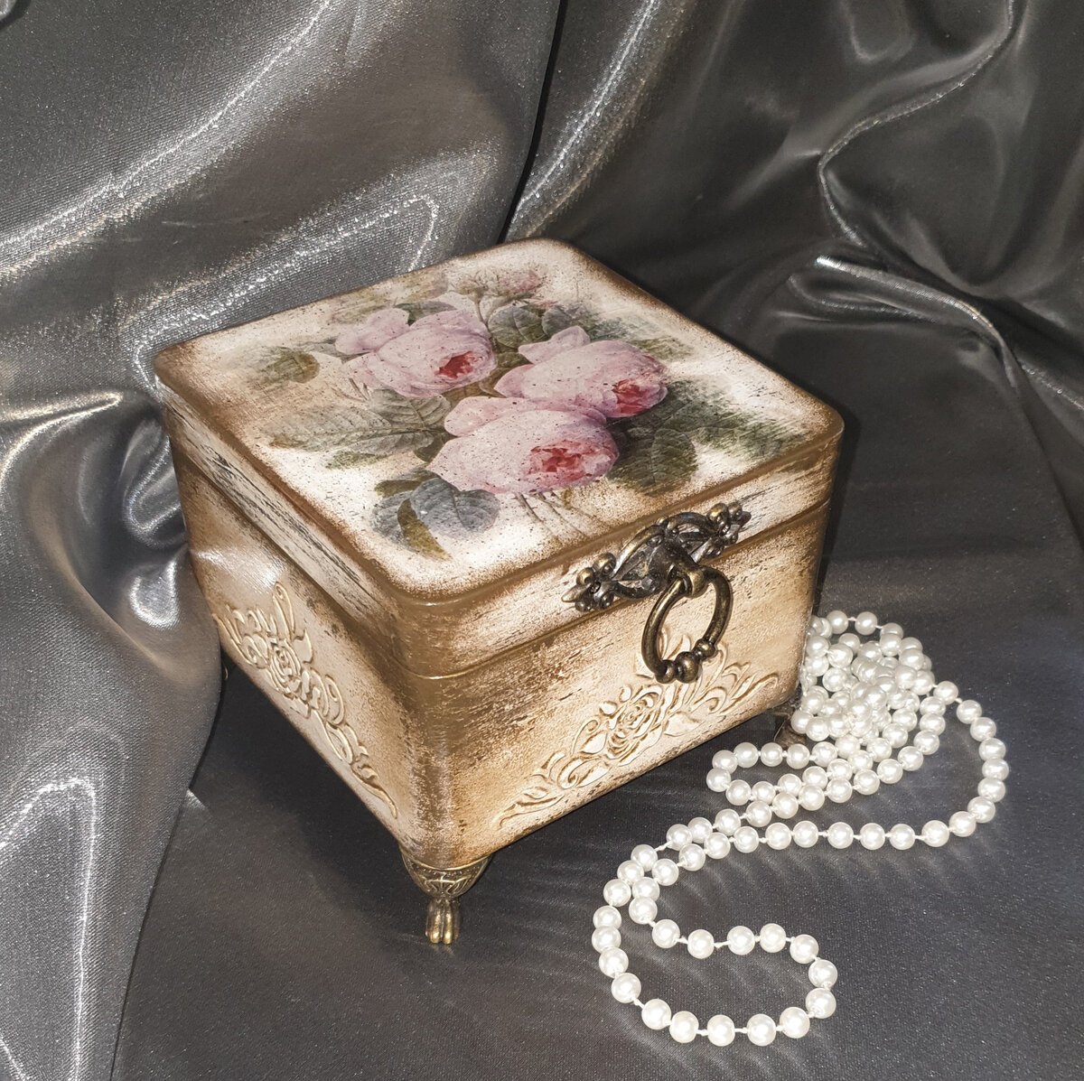 Коробка для подарка